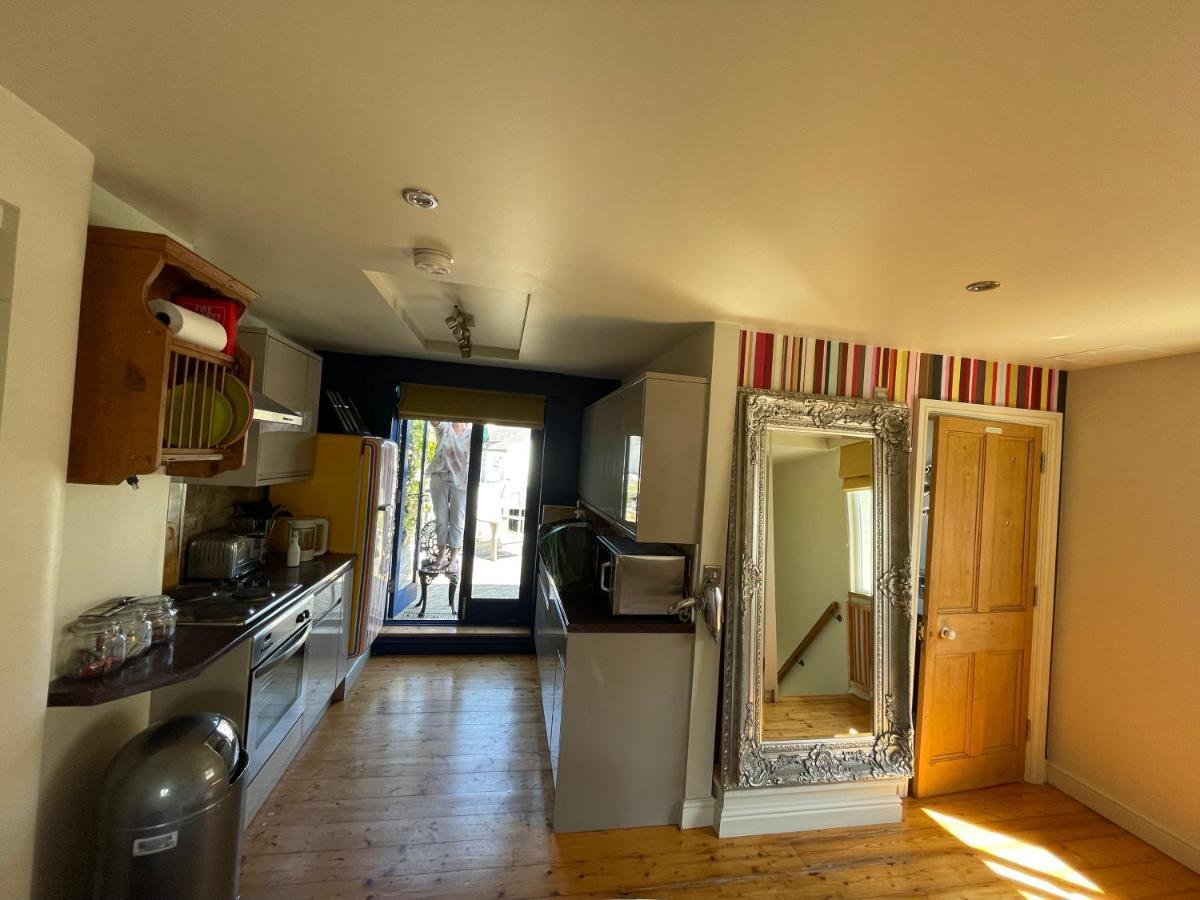 Studio 7 Apartment St Austell Eksteriør billede